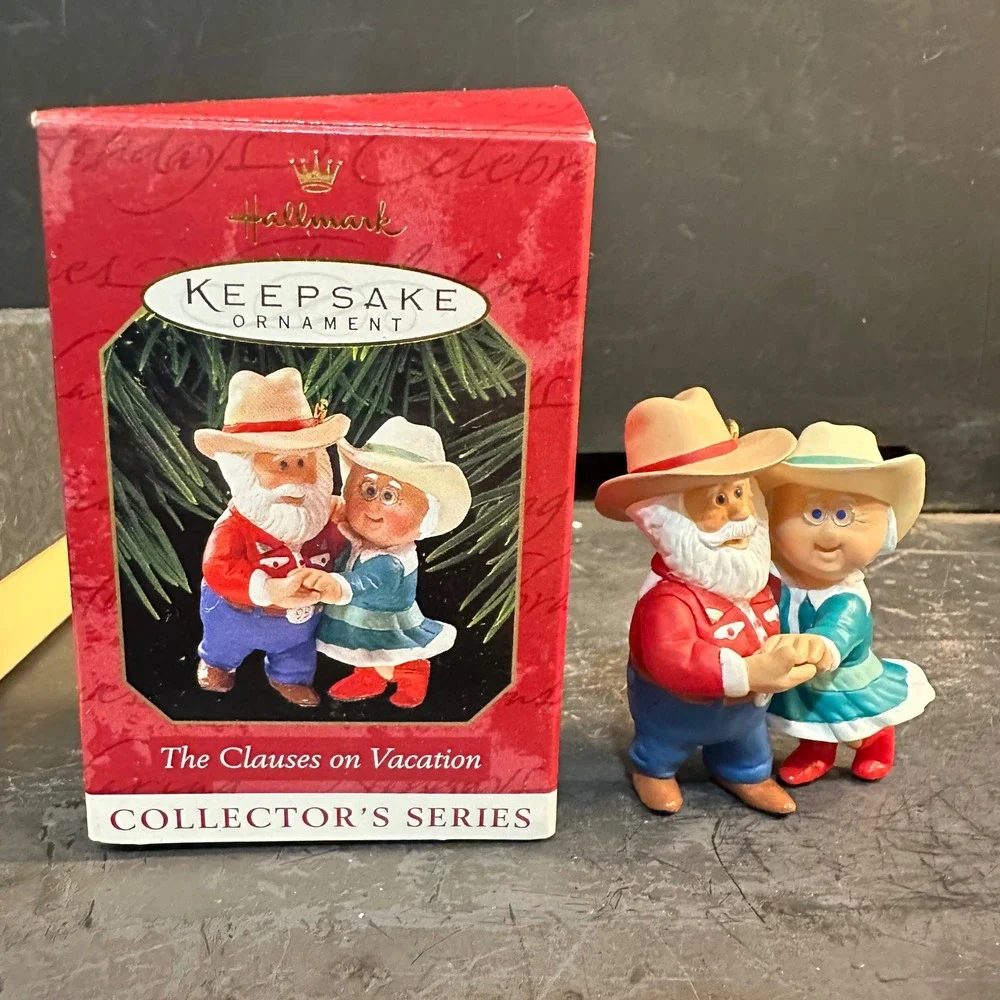 Hallmark Keepsake Ornament # 3 The Clauses‎ on Vacation Collectors Series